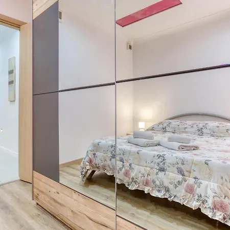 Cosy 2br With Balcony & Sofabed In St Pauls By 360 Estates *