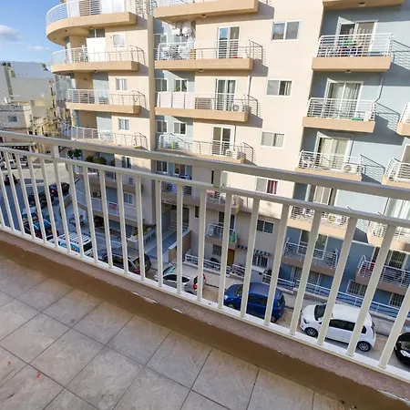 Cosy 2br With Balcony & Sofabed In St Pauls By 360 Estates * St. Paul's Bay