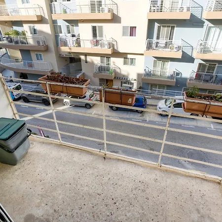Cosy 2br With Balcony & Sofabed In St Pauls By 360 Estates Apartament